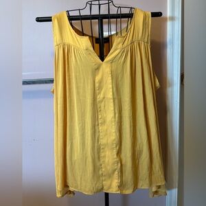 Lane Bryant Yellow Sleeveless Buttoned Blouse